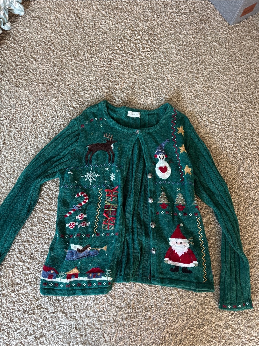 Green Holiday Cardigan Sweater with Festive Embroidered Motifs